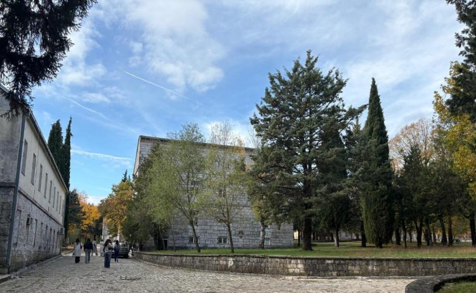 Касарна, Билећа